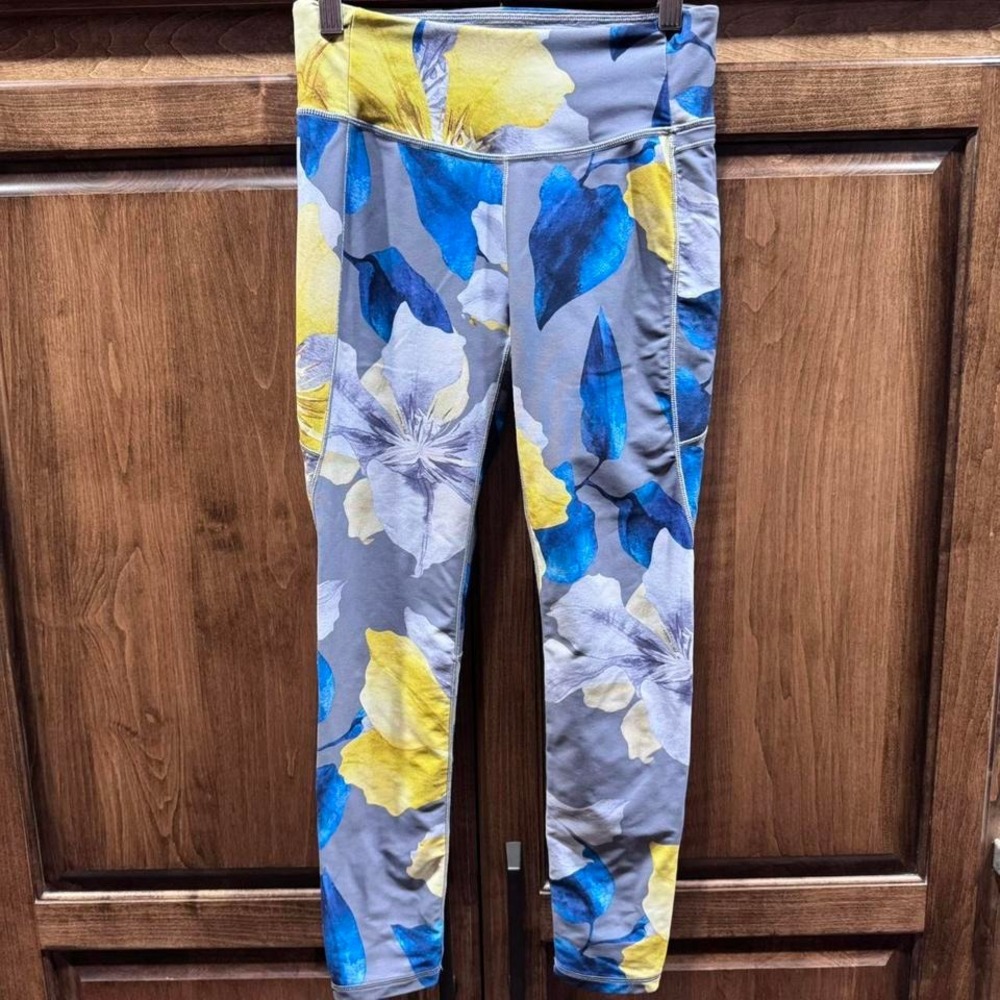CALIA by Carrie Underwood Floral Leggings - Size‎ Small